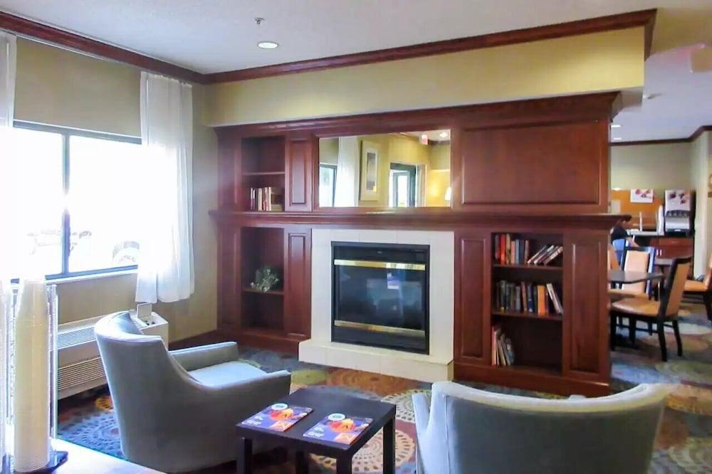 Comfort Inn & Suites Middletown - Franklin Esterno foto