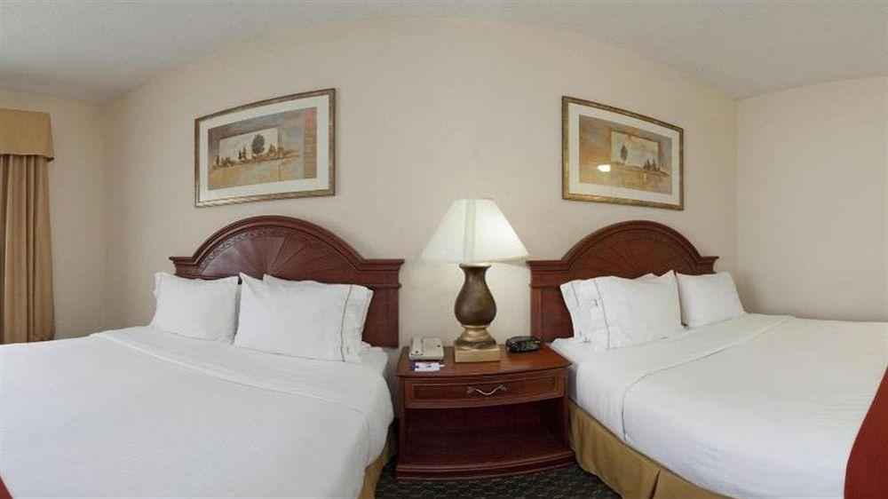 Comfort Inn & Suites Middletown - Franklin Esterno foto