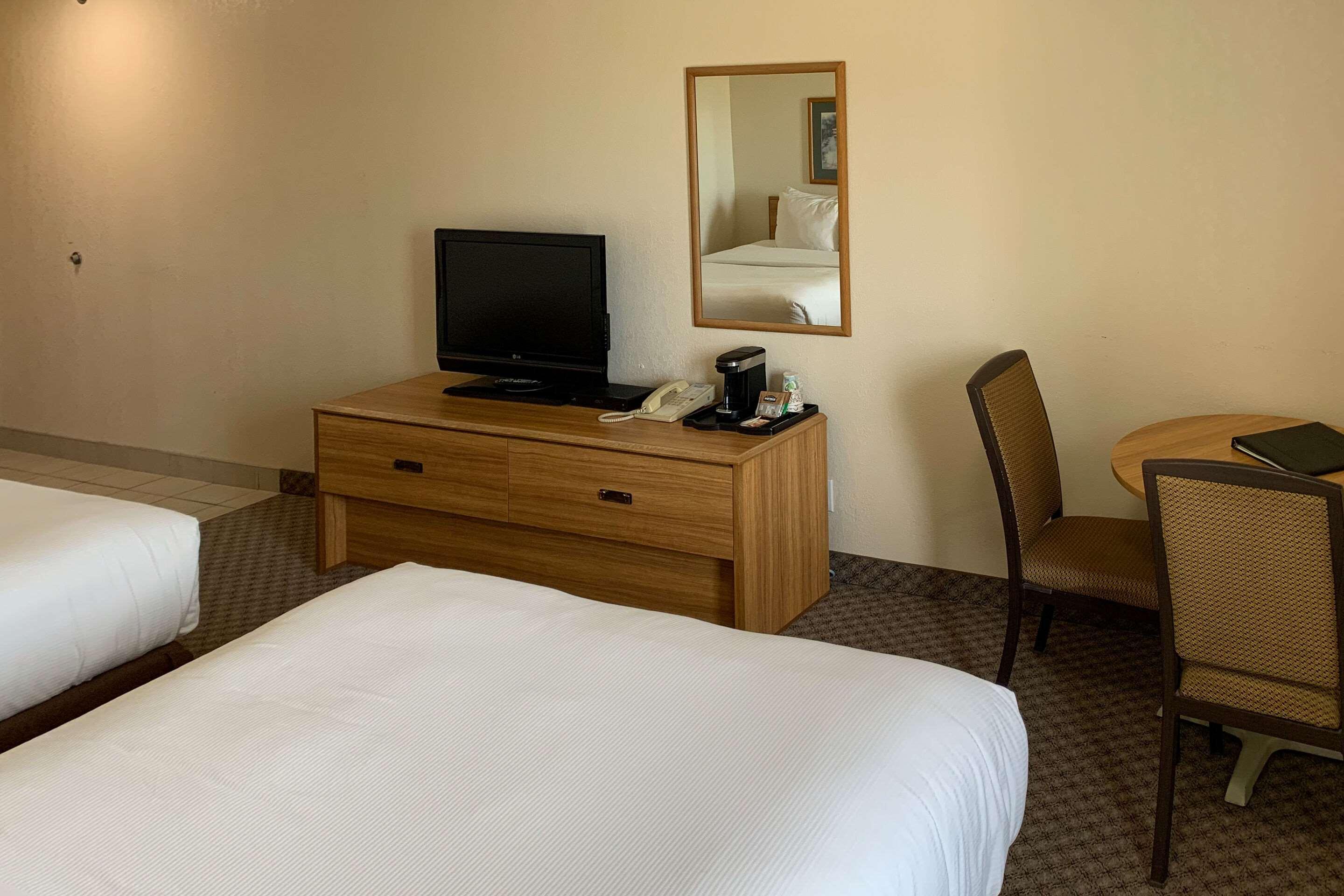 Comfort Inn & Suites Middletown - Franklin Esterno foto