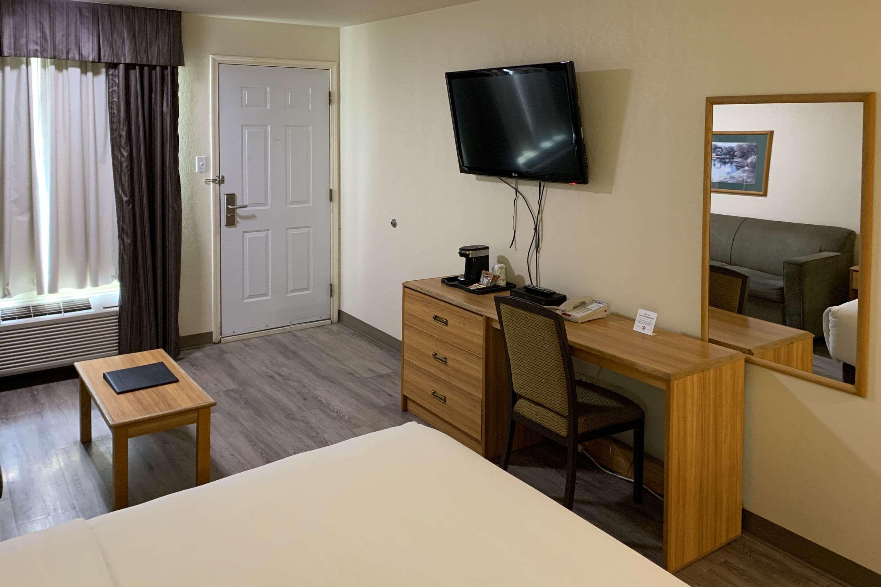 Comfort Inn & Suites Middletown - Franklin Esterno foto