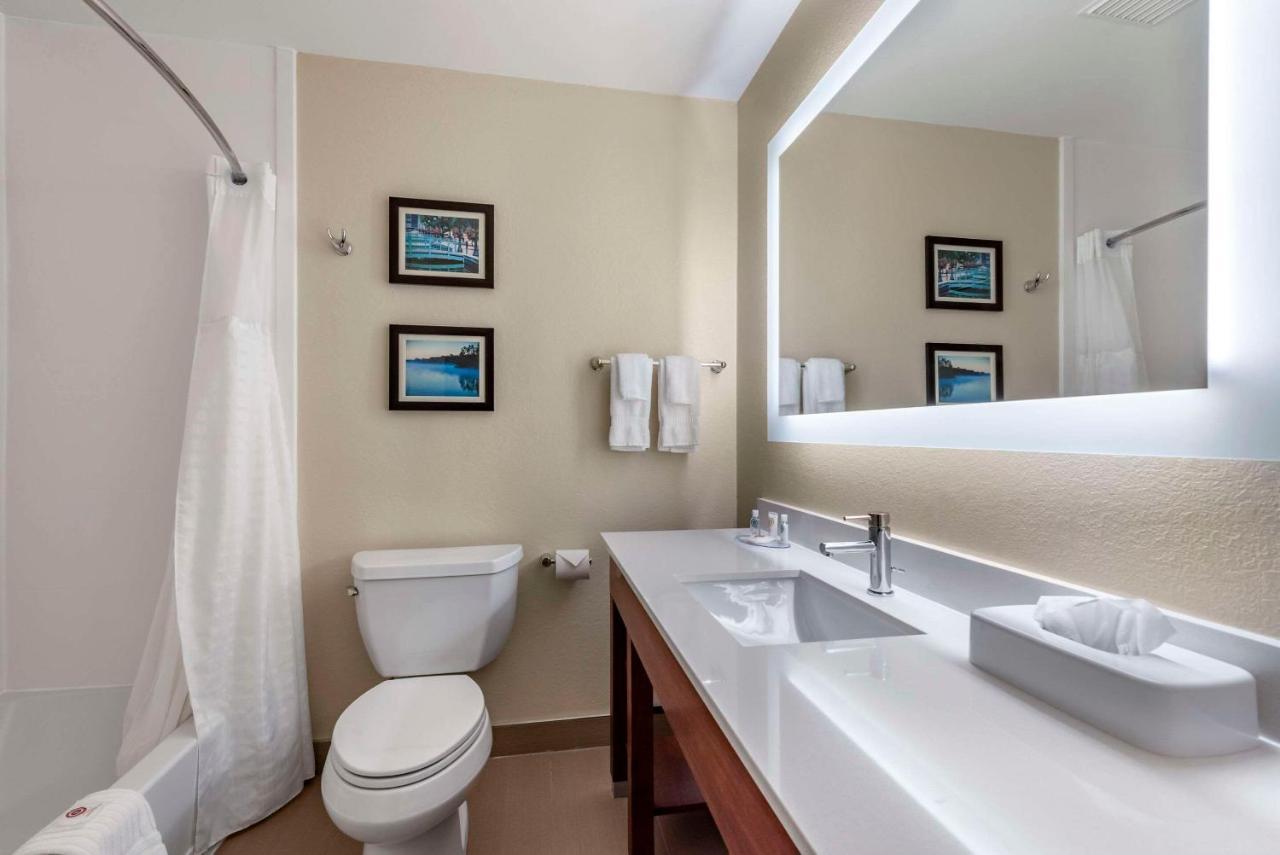 Comfort Inn & Suites Middletown - Franklin Esterno foto