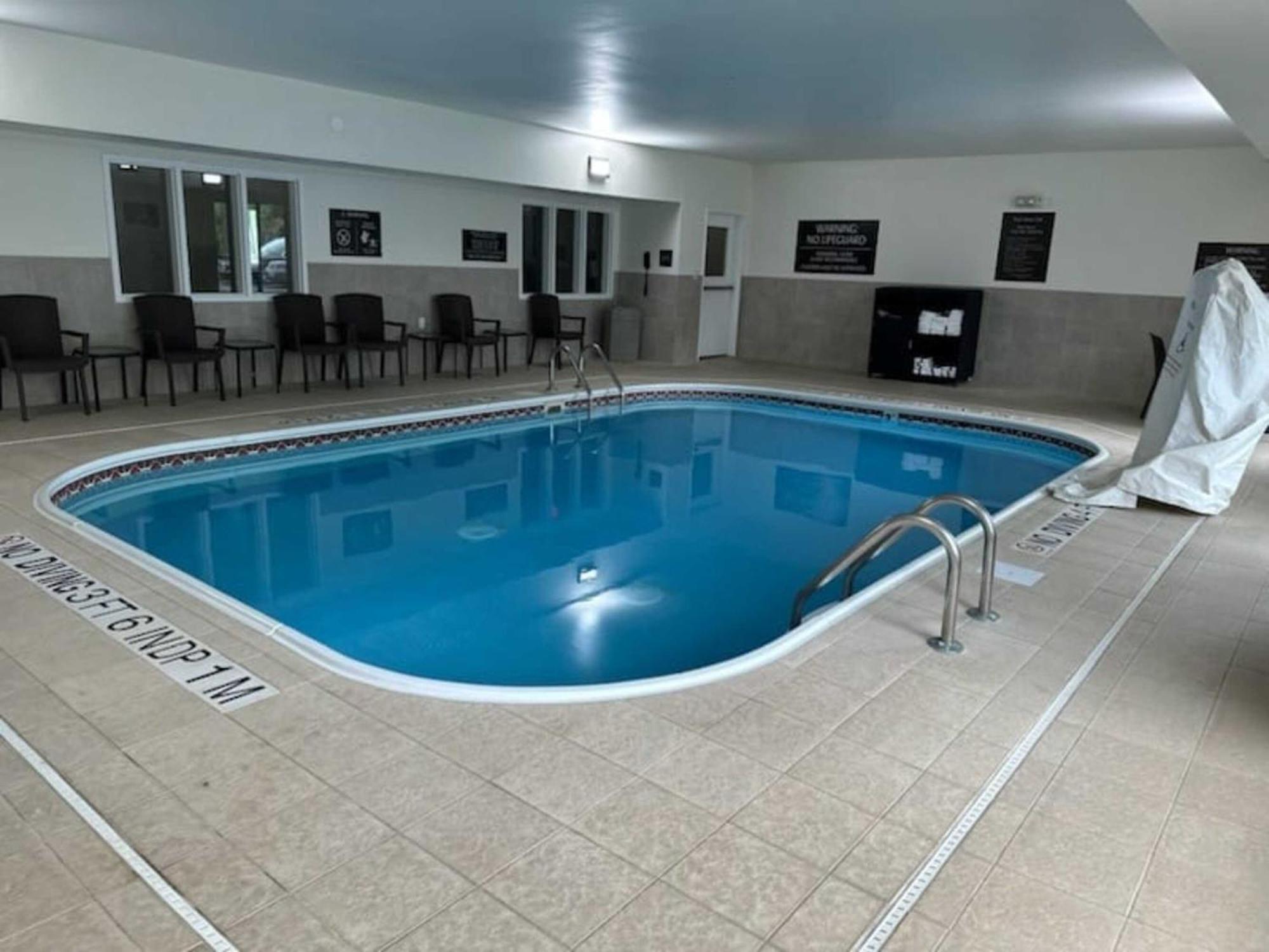 Comfort Inn & Suites Middletown - Franklin Esterno foto