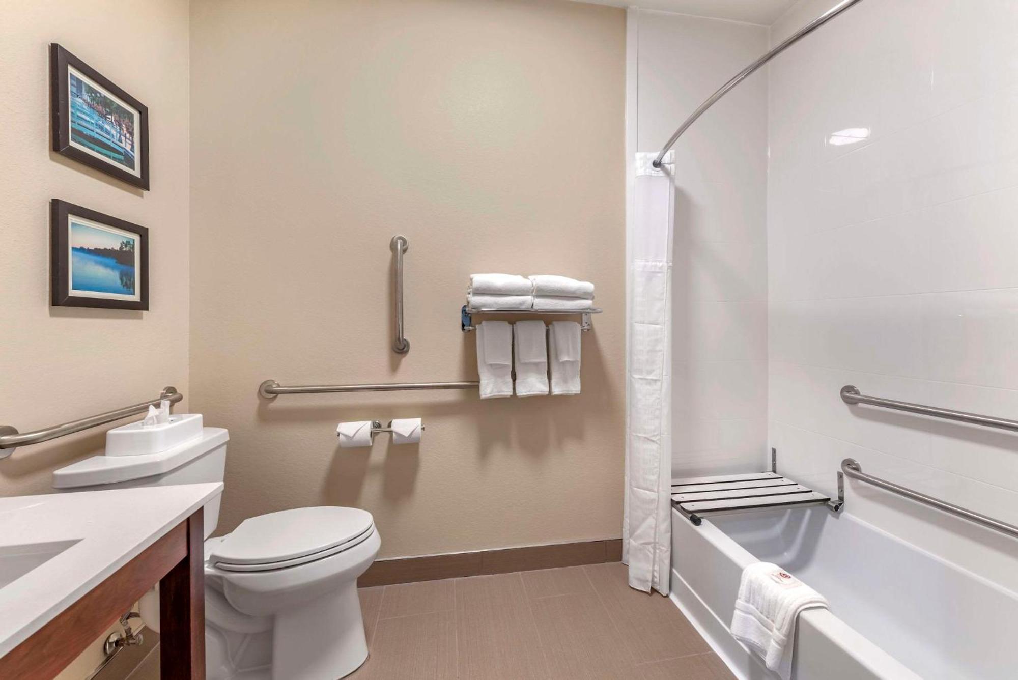 Comfort Inn & Suites Middletown - Franklin Esterno foto