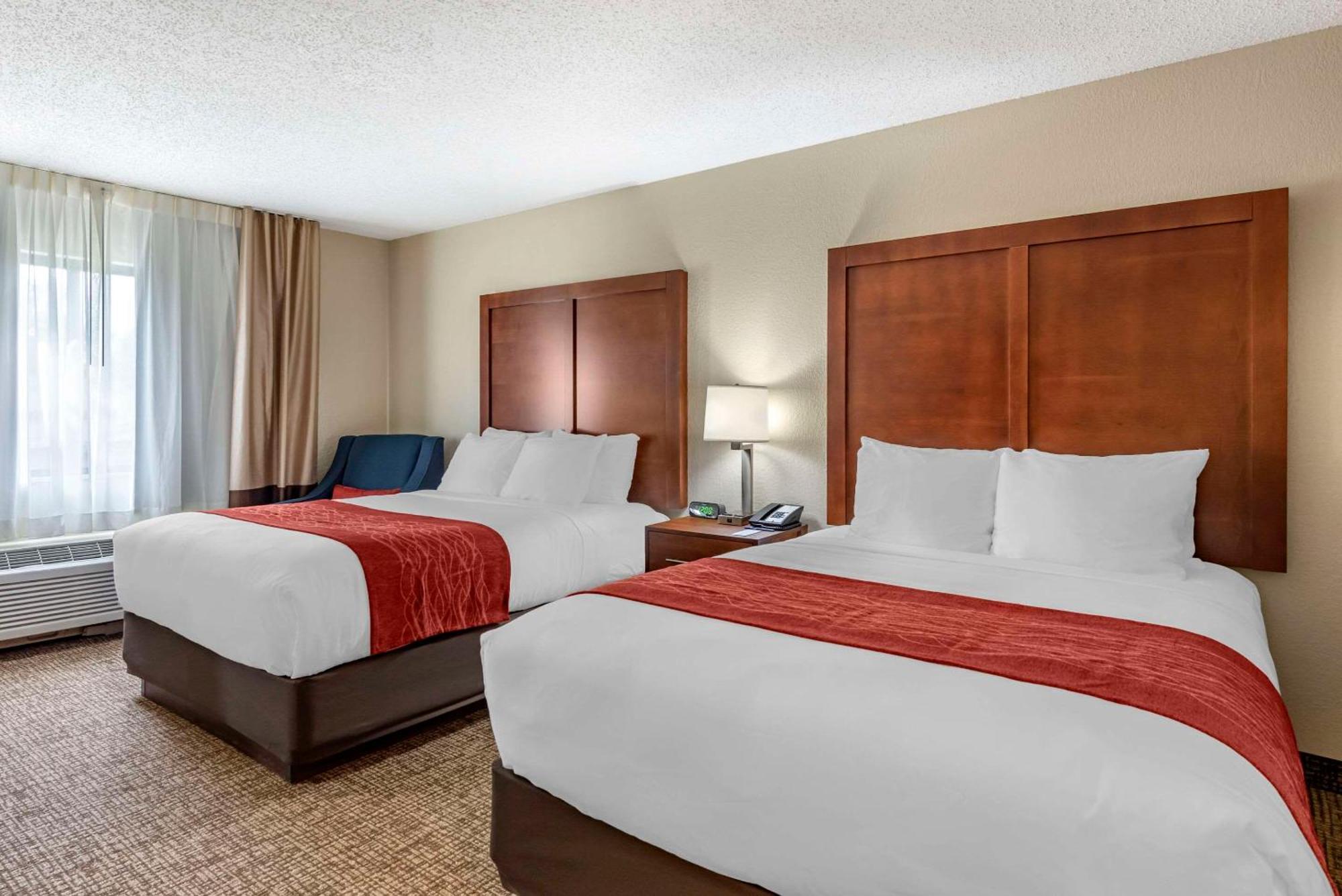 Comfort Inn & Suites Middletown - Franklin Esterno foto